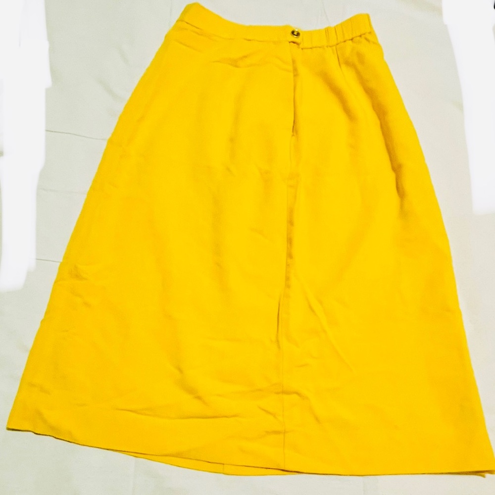 Koret skirt